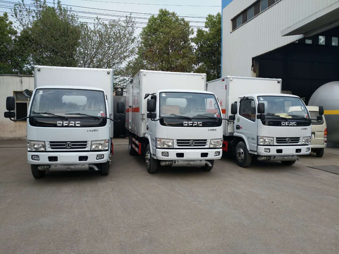 東風(fēng)多利卡氣體運(yùn)輸車 (4).jpg 東風(fēng)多利卡氣體運(yùn)輸車 (4).jpg